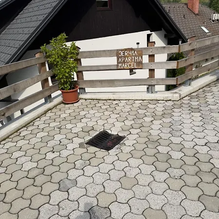 Apartma Marcel בוהין